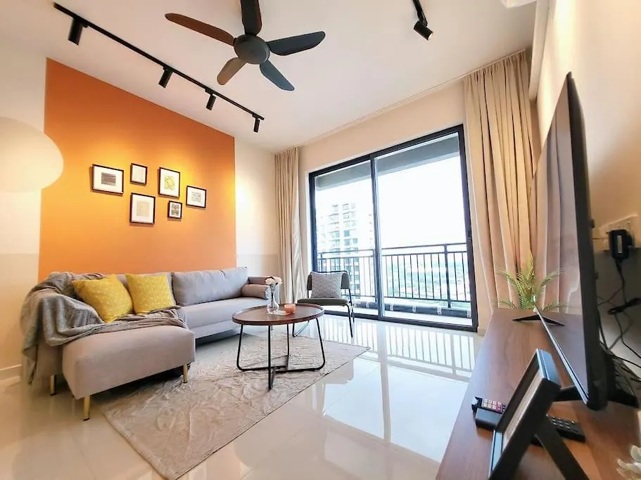 Apartment Family Friendly - 3 Bedrooms 6 Pax - Free Parking Johor Bahru