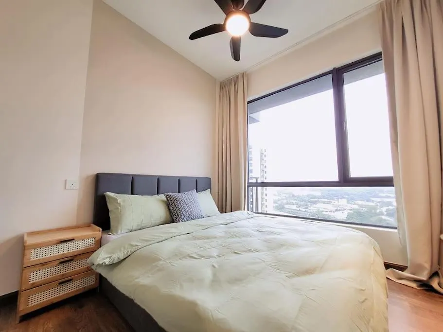 Apartment Family Friendly - 3 Bedrooms 6 Pax - Free Parking Johor Bahru Malaysia