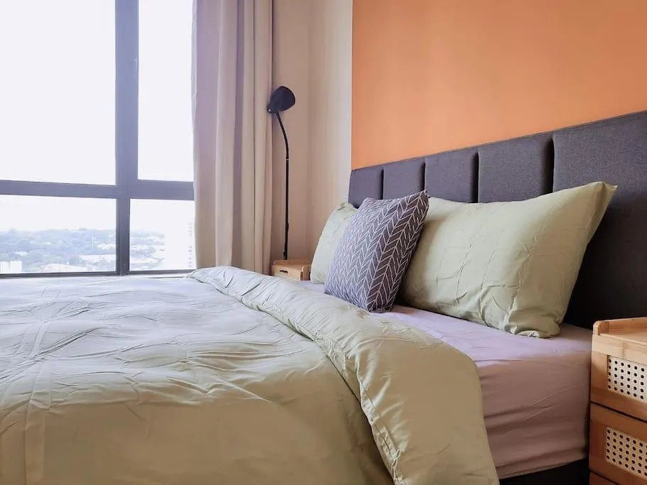 Family Friendly - 3 Bedrooms 6 Pax - Free Parking Johor Bahru
