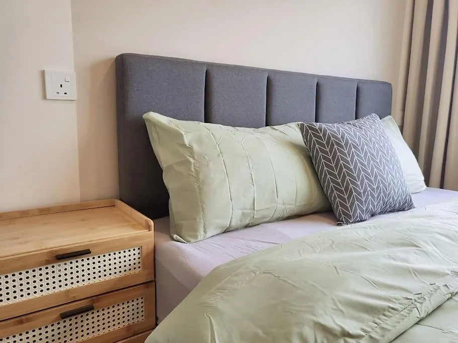 Apartment Family Friendly - 3 Bedrooms 6 Pax - Free Parking Johor Bahru