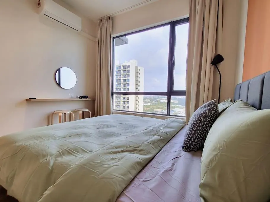 Family Friendly - 3 Bedrooms 6 Pax - Free Parking Johor Bahru Apartment